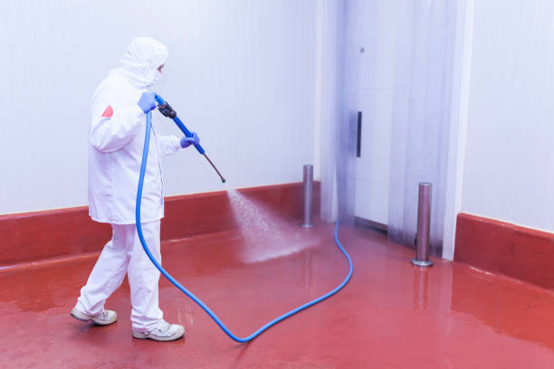 Animal Enclosure Cleaning in Caney, KS